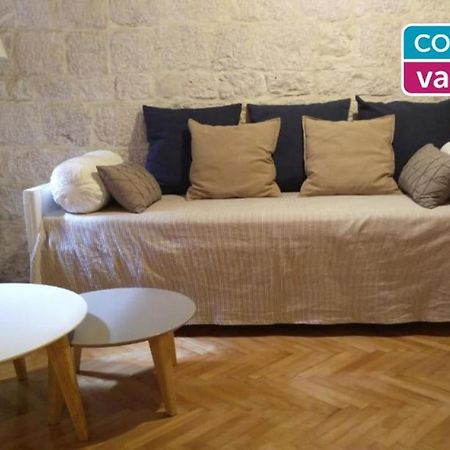 Rooms Livia โตรกีร์ ภายนอก รูปภาพ